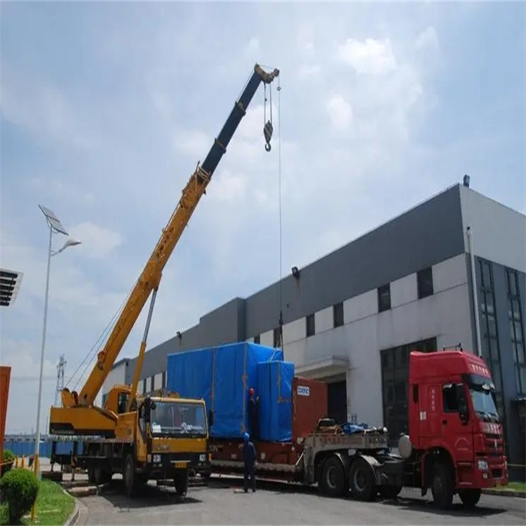 利州50吨吊车吊一次多少钱